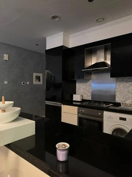 Amazing 1Br In Downtown 2Mins Walk To Dubai Mall