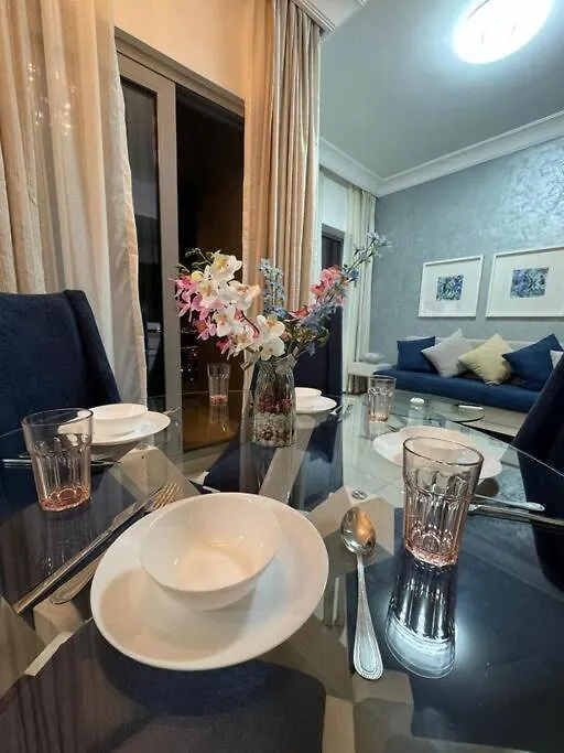 Amazing 1Br In Downtown 2Mins Walk To Dubai Mall Apartment