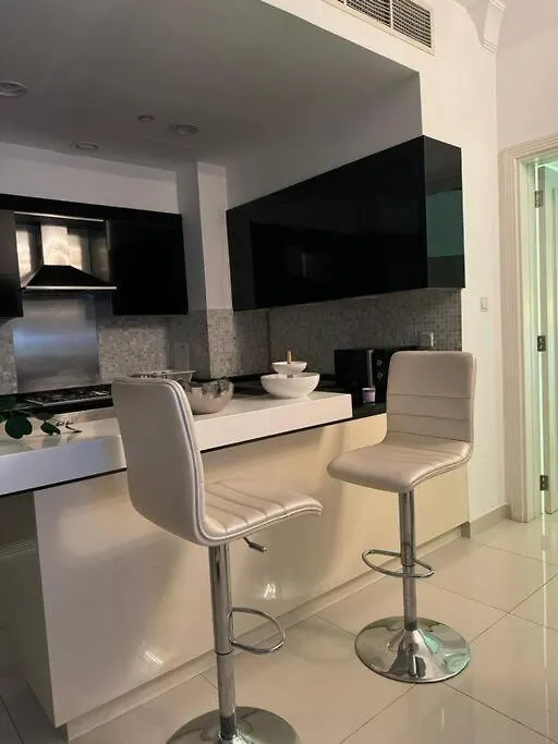 Apartment Amazing 1Br In Downtown 2Mins Walk To Dubai Mall United Arab Emirates