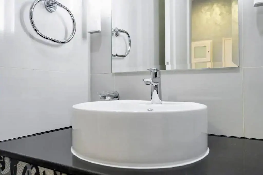 Amazing 1Br In Downtown 2Mins Walk To Dubai Mall