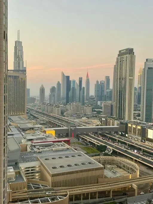 Amazing 1Br In Downtown 2Mins Walk To Dubai Mall